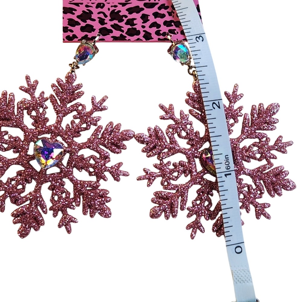 BETSEY JOHNSON Pink Snowflake Earrings‎ Glitter Crystal Drop Winter Christmas - Picture 4 of 4